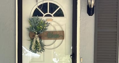 3-bedroom 2- bath airb&b in peaceful Piedmont one block from Chief Ladiga Trail