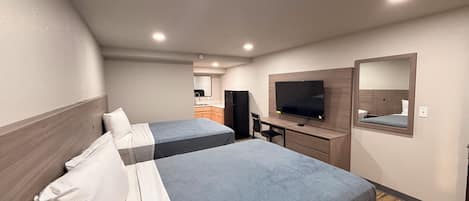 Deluxe-Doppelzimmer | Schreibtisch, laptopgeeigneter Arbeitsplatz, kostenloses WLAN
