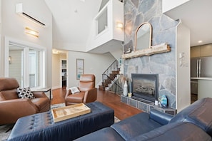 House | 4 bedrooms - Oceanfront Sanctuary Private Peaceful (Northwest Cove)