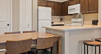 1 bedroom - Worldmark West Yellowstone Resort - within 5 minutes of entrance