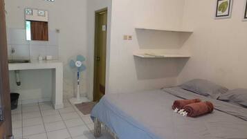 Comfort Double Room, Garden View | Laptop workspace, free WiFi
