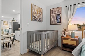 2 chambres, bureau, fer et planche à repasser, Wi-Fi gratuit