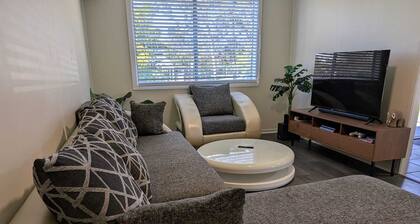 The Pine Rest | Spacious & Central Haven in Brendale