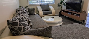 The Pine Rest | Spacious & Central Haven in Brendale