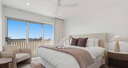 Woodlands Escape - 3 Bed, 2.5 Bath, Near Winery