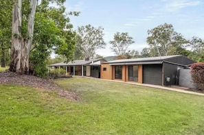 Exterior - Arielle’s Haven (Cedar Creek)