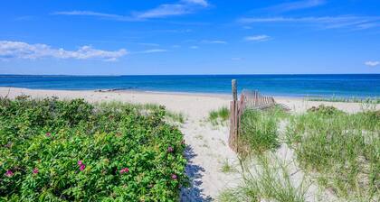 Cape cottage near town neck beach