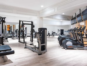 Fitness facility - CozySuites King Bed Boardwalk Retreat #47 (Atlantic City)