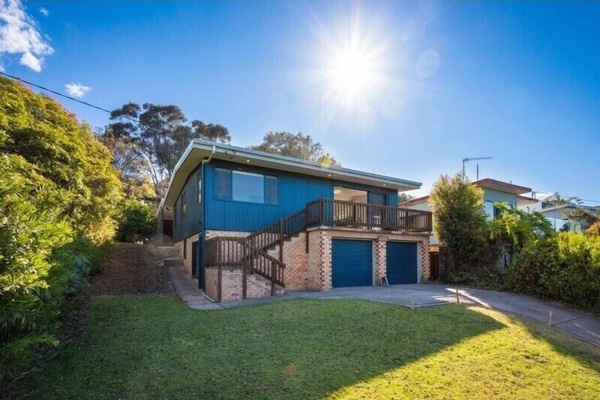 Welcome to your coastal escape at beautiful Pambula Beach