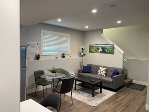Casa, 2 habitaciones | Sala de estar