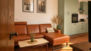 Unclassified image, 3 of 16, button - Cozy home in Militello in Val di Ca with WiFi (Militello in Val di Ca)
