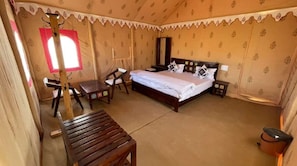 Habitación Deluxe | Escritorio, espacio para trabajar con laptop y wifi gratis