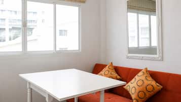 Chambre Double Deluxe | Coin séjour