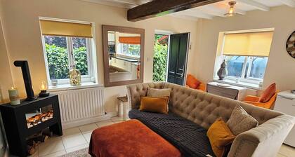 A Romantic Retreat in a Stunning Setting