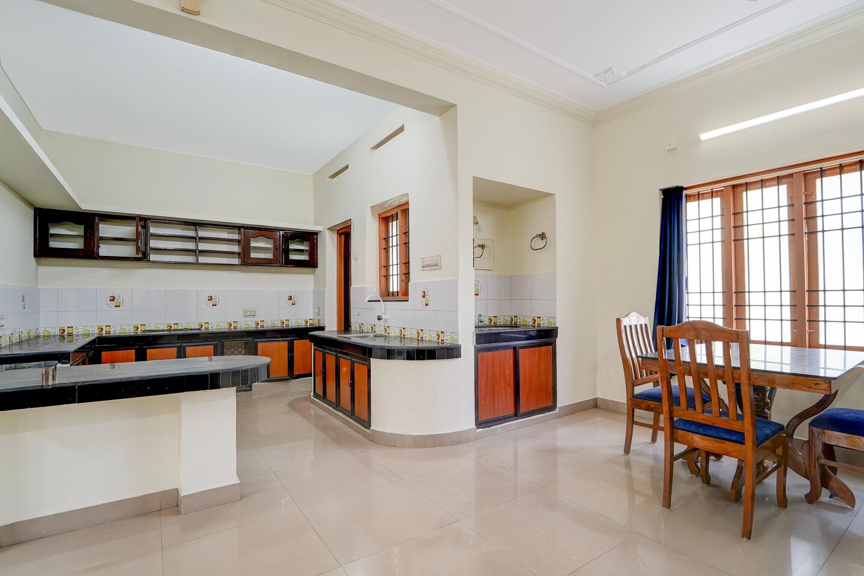 House | Dining