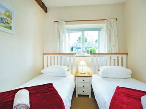 Room - 3 bedroom accommodation in Barnstaple (Barnstaple)