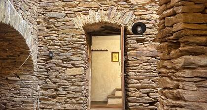 Mas ardéchois au pied des Cévennes