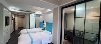 Xana Lite Hotel Gu'an Train Station
