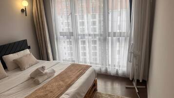 2 slaapkamers, een strijkplank/strijkijzer, wifi, beddengoed
