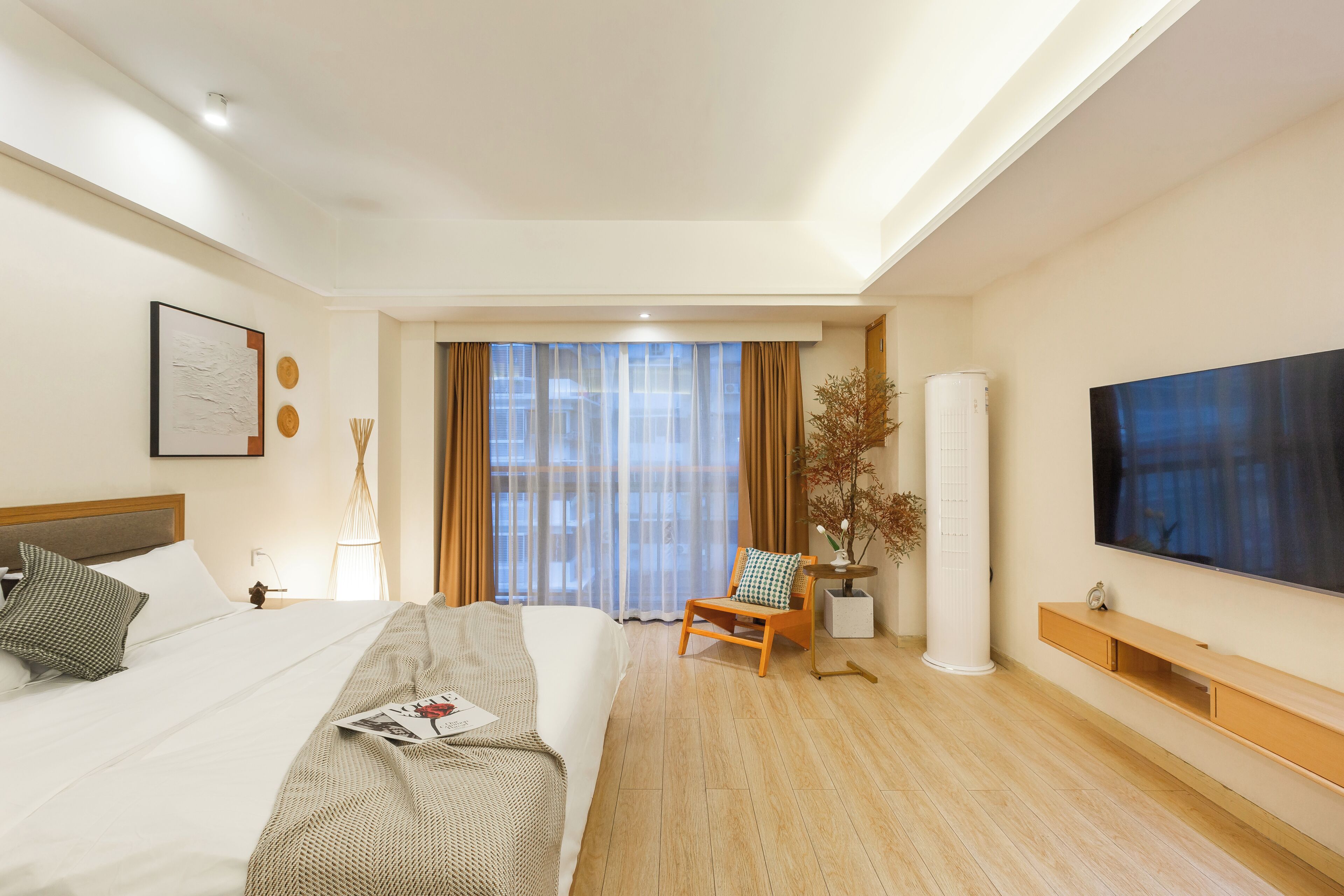 3 bedrooms, iron/ironing board