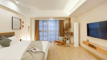 3 bedrooms, iron/ironing board