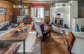 Living area - Amazing home in Aneby with sauna (Aneby)