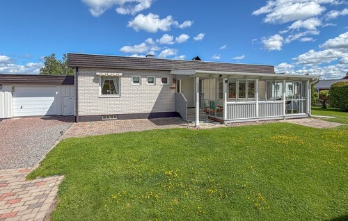 Awesome home in Borlänge with WiFi