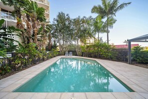 Pool - Coastal Rooftop Escape Mooloolaba - Walk to Beach (Mooloolaba Region)