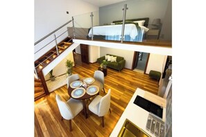 Room - Arbórea Boutique | Duplex Suite + Designer Bathtub (Cuenca)