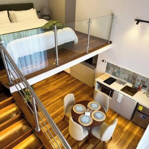 1 bedroom, iron/ironing board, WiFi, bed sheets - Arbórea Boutique | Duplex Suite + Designer Bathtub (Cuenca)