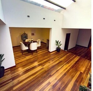 Dining - Arbórea Boutique | Executive Suite with Balcony (Cuenca)