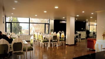 Tempat makan