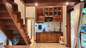 Fridge, microwave, stovetop, electric kettle