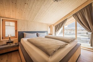Travel cot - Your Bichlbach Chalet in a quiet location (Bichlbach)