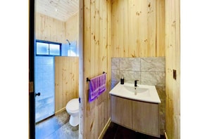 Bathroom - Vrbo Property (Cahuil)