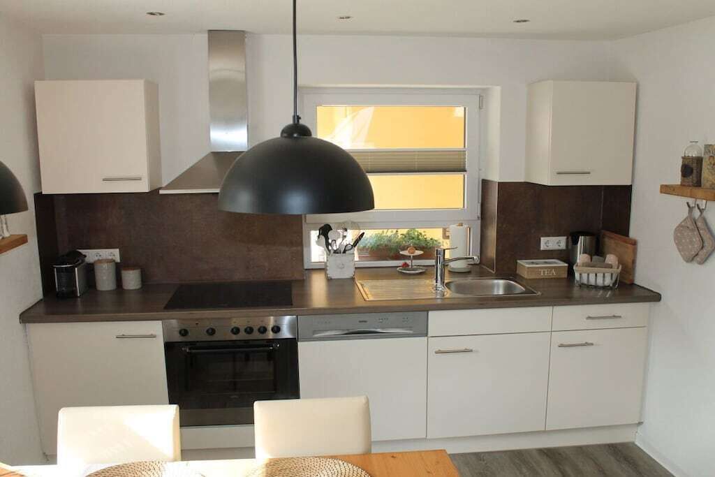 Kühlschrank, Ofen, Herdplatte, Geschirrspüler