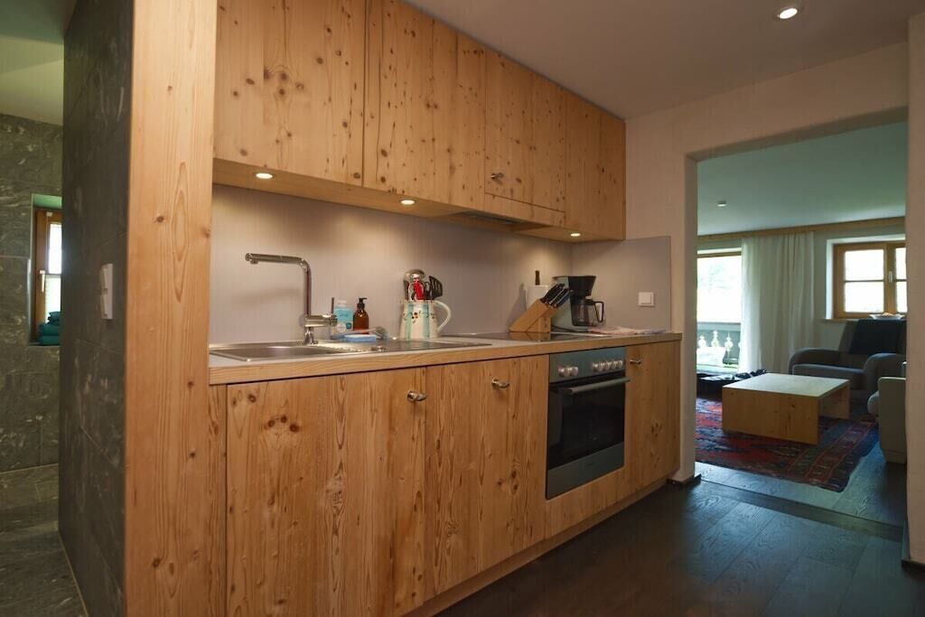 Kühlschrank, Ofen, Herdplatte, Geschirrspüler