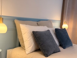 Room - Vrbo Property (Dunkerque)