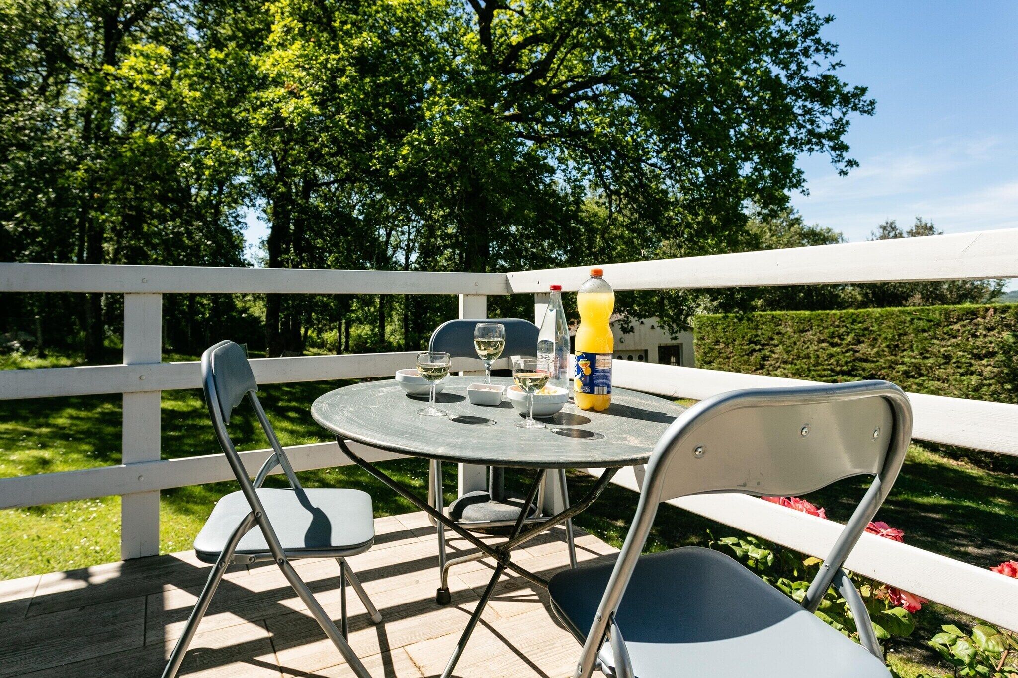 Außenseite Ferienhaus [Sommer]