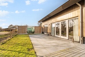 Exterior - Vrbo Property (Julianadorp)