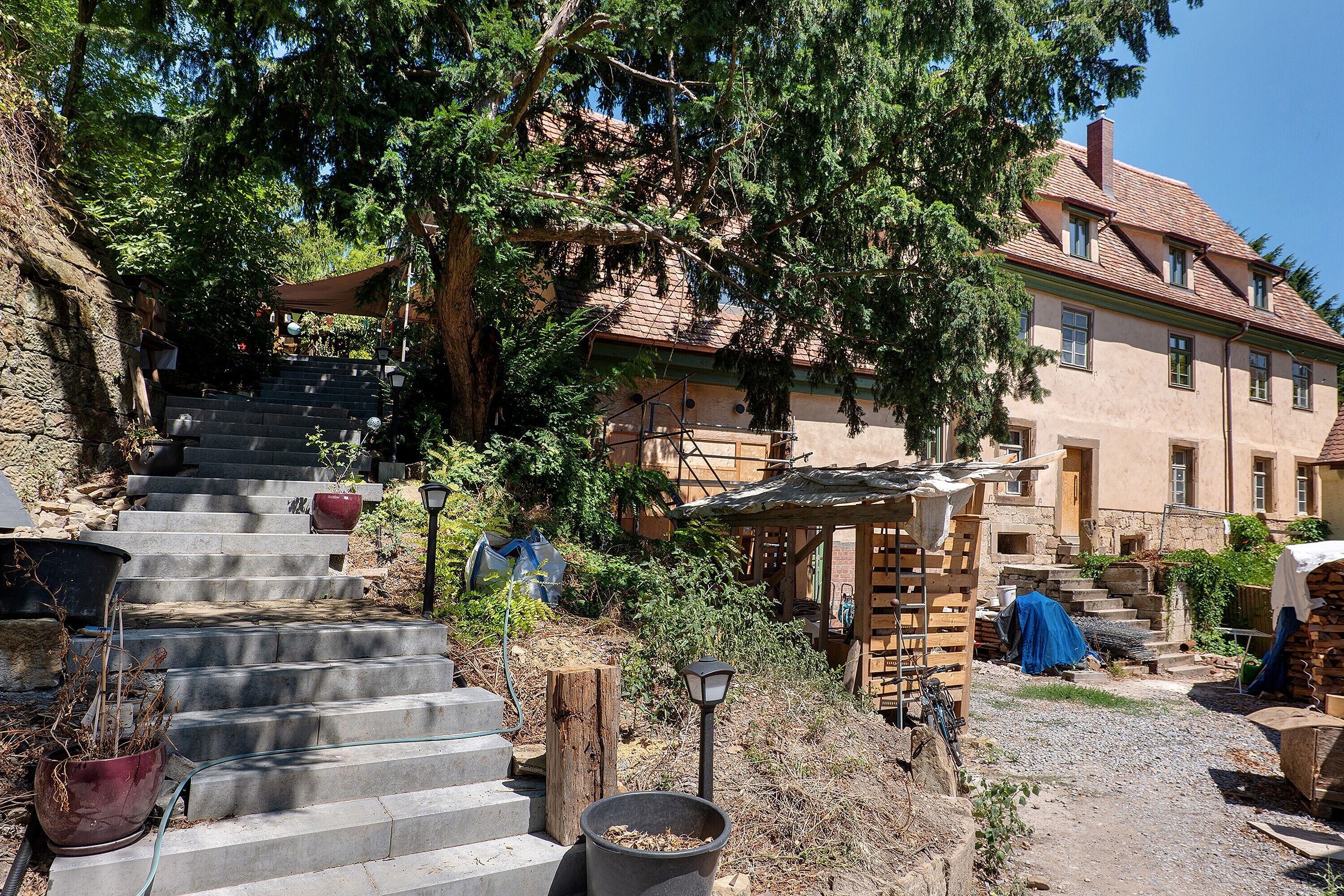 Exterior