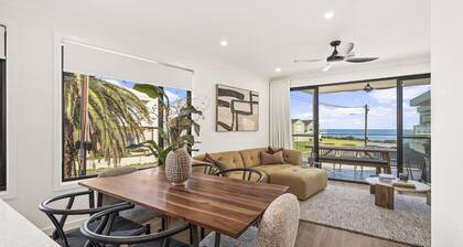 Seabreeze at Christies - Indulge in Coastal Luxury at Christies Beach