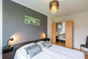 Room - Vrbo Property (Julianadorp aan Zee)