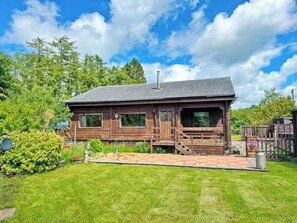 Exterior - 2 bedroom accommodation in Ellerbeck (Ellerbeck)