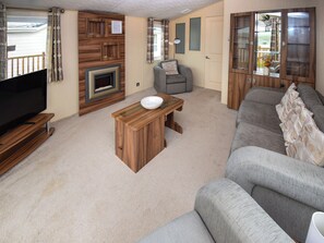 TV - 2 bedroom accommodation in Cockermouth and the North West Fells (Cockermouth and the North West Fells)