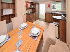 Private kitchen - 2 bedroom accommodation in Cockermouth and the North West Fells (Cockermouth and the North West Fells)
