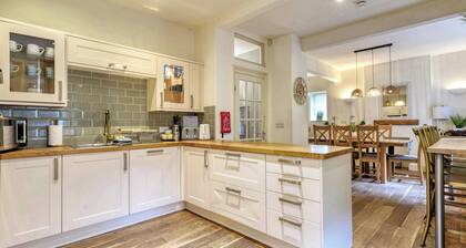 9 bedroom accommodation in St Bees