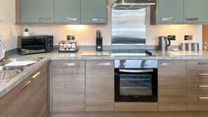 Dishwasher - 1 bedroom accommodation in Carnforth (Carnforth)
