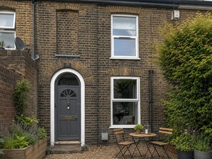Exterior - 2 bedroom accommodation in Norwich (Norwich)