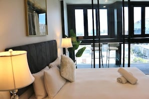 2 habitaciones, wifi gratis, ropa de cama y acceso para silla de ruedas 